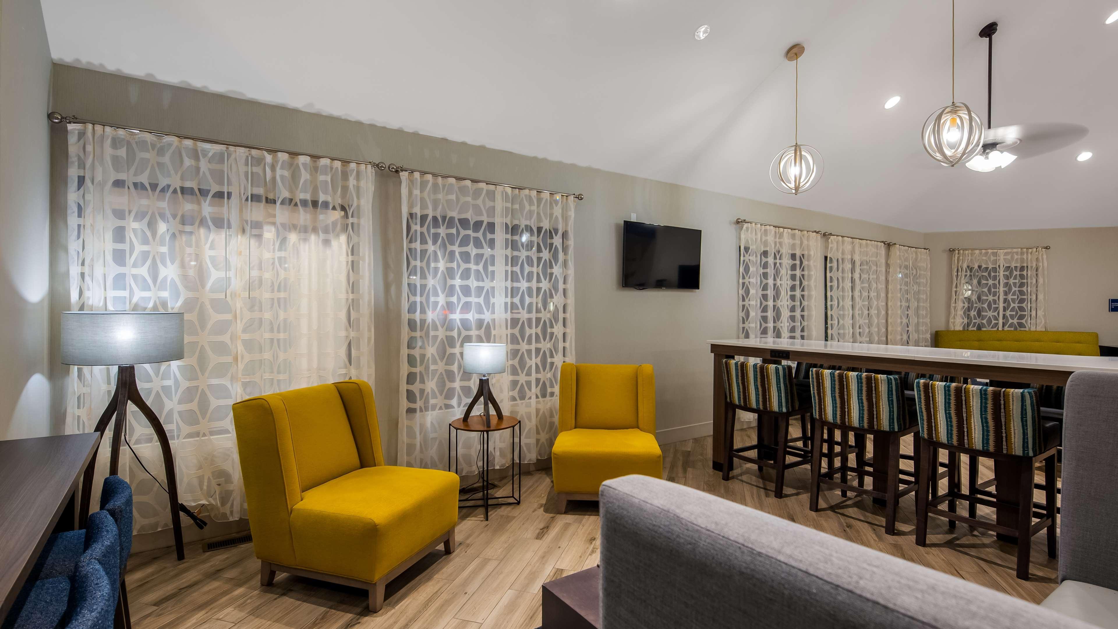 Best Western Hampshire Inn & Suites Сібрук Екстер'єр фото