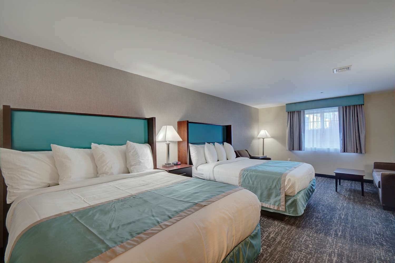 Best Western Hampshire Inn & Suites Сібрук Екстер'єр фото